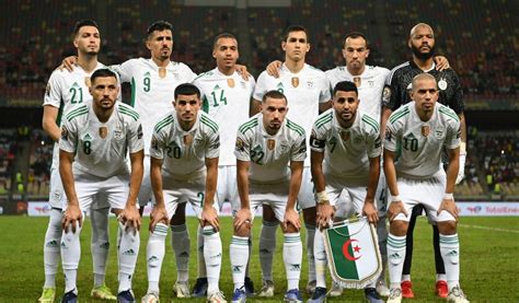 تشكيلة المنتخب الجزائري 2023